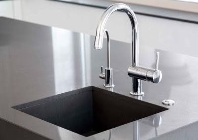 stylish kitchen sink tap and sink bench